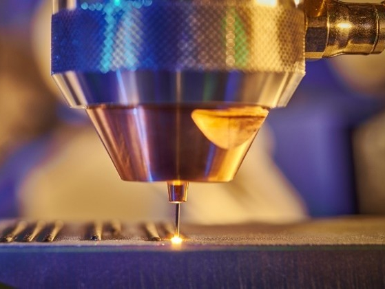 From laboratory to application: The Fraunhofer ILT and Cailabs collaboration on wire-based laser material deposition using MPLC beam shaping. © Fraunhofer ILT, Aachen, Germany / Volker Lannert.