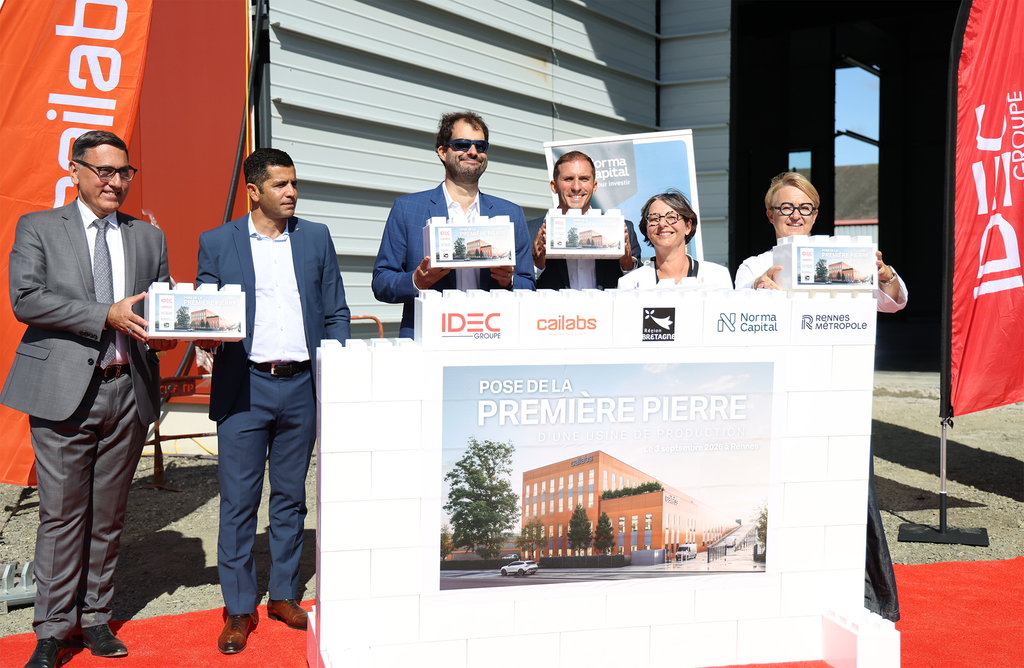 Cérémonie de la première pierre Factory 27