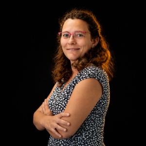 Sabine Mengin Lecreulx Portrait Threequarter Blackbackground
